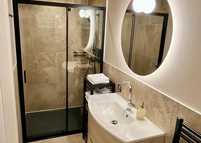 Juwel 02 شقة تريبن