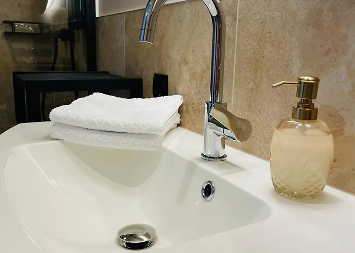 Juwel 02 * تريبن